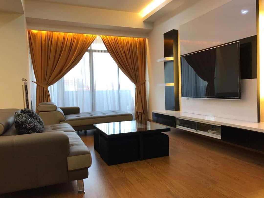 Rezeki Mahkota Hotel Malacca Luaran gambar